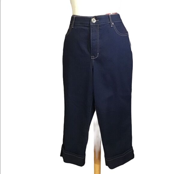 Denim - Navy blue denim cropped length jeans